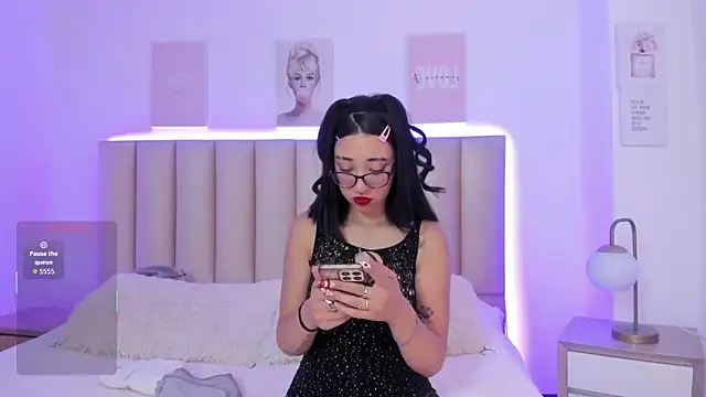 Miacorner  online show from 02/21/26, 05:41