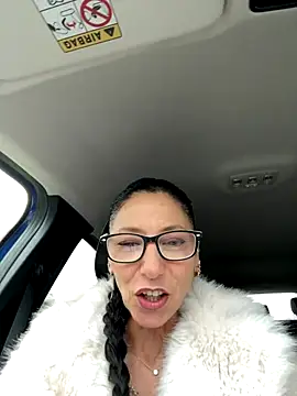 eddivad6974 online show from 12/18/25, 02:23