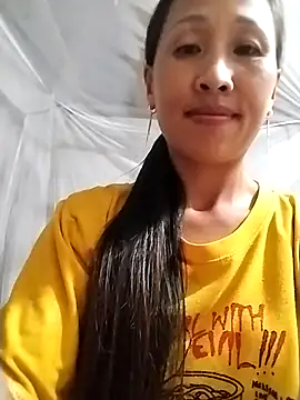 Snapshot of cute_love00 chatting on 09/14/25, 06:34 cute love00 online show from 09/14/25, 06:34