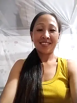 Snapshot of cute_love00 chatting on 09/23/25, 03:37 cute love00 online show from 09/23/25, 03:37