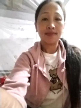 Snapshot of cute_love00 chatting on 10/12/25, 10:53 cute love00 online show from 10/12/25, 10:53