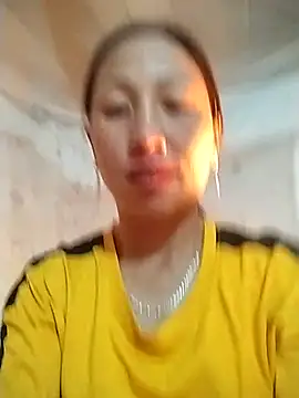 cute love00 online show from 12/02/25, 10:31