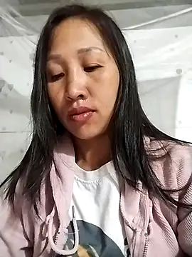 cute love00 online show from 02/12/26, 11:22