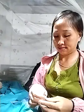 cute love00 online show from 02/24/26, 10:46