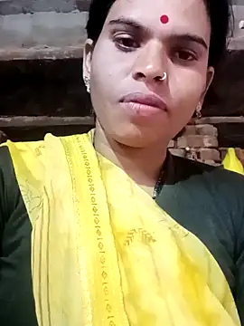 Snapshot of Soniya_pandit chatting on 09/09/25, 02:33 Soniya pandit online show from 09/09/25, 02:33