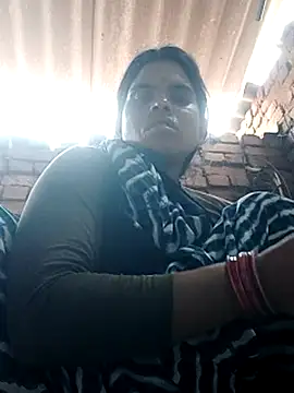 Snapshot of Soniya_pandit chatting on 06/26/26, 02:49 Soniya pandit online show from 06/26/26, 02:49