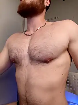 Snapshot of VictorTransMan chatting on 11/19/25, 09:48 VictorTransMan online show from 11/19/25, 09:48