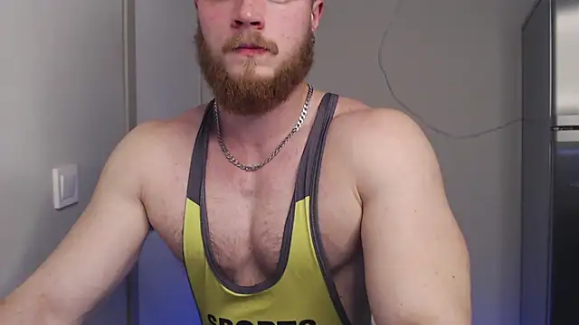 Snapshot of VictorTransMan chatting on 11/24/25, 10:20 VictorTransMan online show from 11/24/25, 10:20