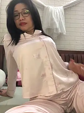 Vitamin sexy online show from 12/14/25, 07:14