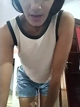 Snapshot of dan_tara chatting on 01/15/26, 03:38 dan tara online show from 01/15/26, 03:38