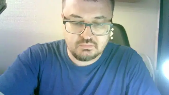 Snapshot of SirAbuser chatting on 09/18/25, 05:48 SirAbuser online show from 09/18/25, 05:48