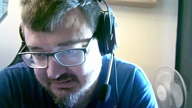 Snapshot of SirAbuser chatting on 10/08/25, 06:22 SirAbuser online show from 10/08/25, 06:22