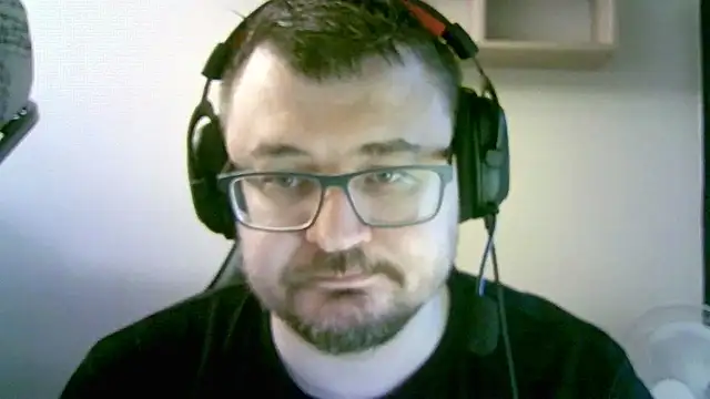 Snapshot of SirAbuser chatting on 11/18/25, 06:51 SirAbuser online show from 11/18/25, 06:51