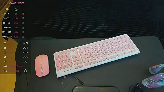 Cutiee Alicee online show from 04/24/26, 08:33