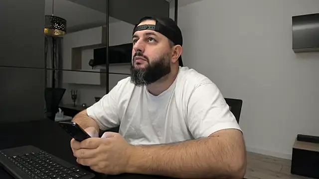 DravenPeak online show from 10/31/25, 03:29