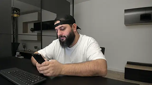 DravenPeak online show from 12/14/25, 04:23