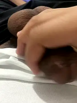 Kuaker077 online show from 09/20/25, 03:46