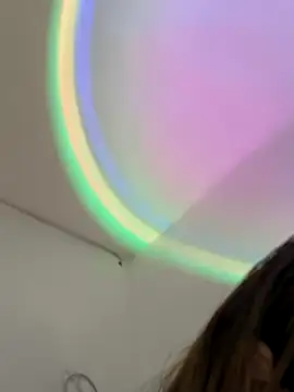 butterfly777  online show from 12/22/25, 10:34