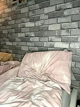 Poppy frankie online show from 11/12/25, 10:52