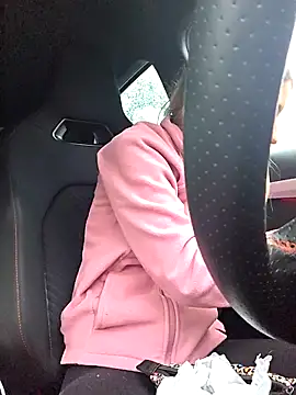 Snapshot of PetiteSecrets chatting on 12/16/25, 03:39 PetiteSecrets online show from 12/16/25, 03:39