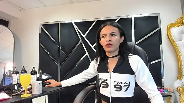 Aisha hotts777 online show from 11/10/25, 09:52