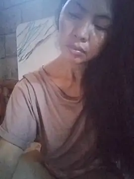 Snapshot of oceanlover23 chatting on 11/28/25, 03:20 oceanlover23 online show from 11/28/25, 03:20