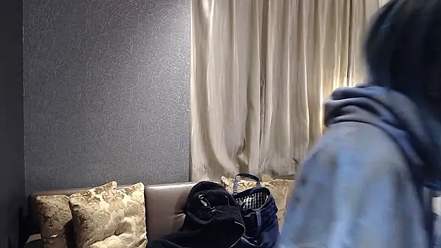 Snapshot of BROsister chatting on 02/17/26, 12:23 BROsister online show from 02/17/26, 12:23