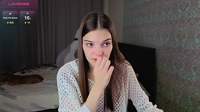 Snapshot of magic_shy_ chatting on 11/19/25, 01:49 magic shy online show from 11/19/25, 01:49