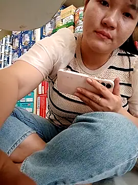  Babyrose  online show from 10/10/25, 06:01