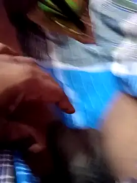 Snapshot of dolphiinn chatting on 11/22/25, 01:54 dolphiinn online show from 11/22/25, 01:54