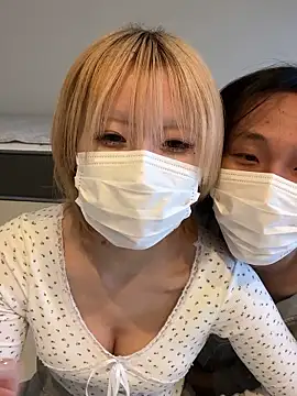 Snapshot of reon_reonreon chatting on 01/13/26, 05:46 reon reonreon online show from 01/13/26, 05:46