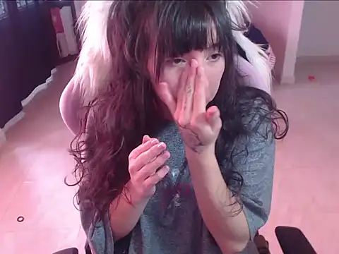 ScarlettShirahoshi online show from 02/17/26, 04:46