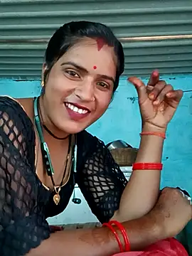 Mohini-xx online show from 10/22/25, 09:09