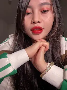 Lissa xinh09 online show from 10/21/25, 02:18