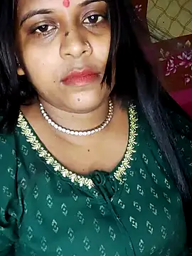 Hot-Show2 online show from 09/15/25, 04:07