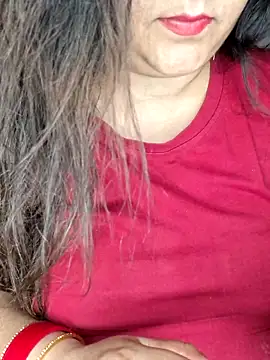 indian-hotmilfs online show from 04/22/26, 11:12