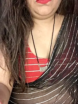 indian-hotmilfs online show from 04/23/26, 07:27