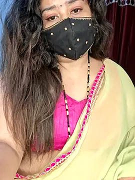 Snapshot of indian-hotmilfs chatting on 05/16/26, 04:28 indian-hotmilfs online show from 05/16/26, 04:28