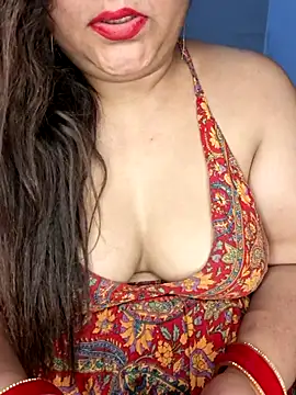 Snapshot of indian-hotmilfs chatting on 05/27/26, 01:57 indian-hotmilfs online show from 05/27/26, 01:57