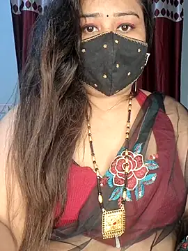 Snapshot of indian-hotmilfs chatting on 06/08/26, 04:07 indian-hotmilfs online show from 06/08/26, 04:07