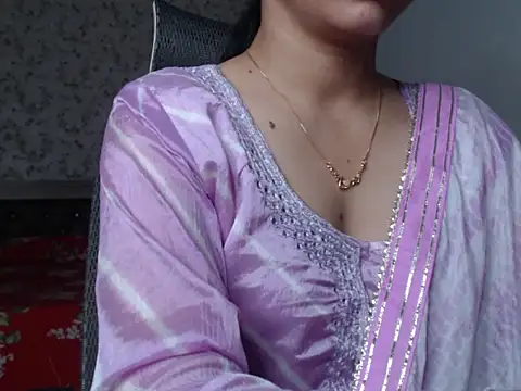 snow white123 online show from 09/14/25, 07:57