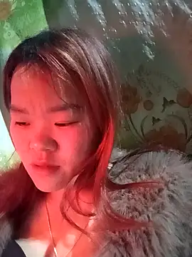 sukabae00 online show from 11/25/25, 11:05