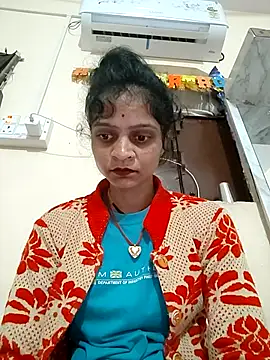 Sonam dhakad online show from 10/31/25, 07:48