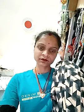Snapshot of Sonam_dhakad chatting on 04/23/26, 05:19 Sonam dhakad online show from 04/23/26, 05:19