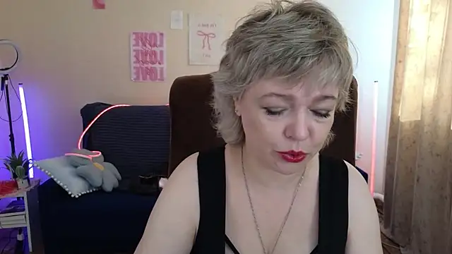 Rosette Pricky online show from 06/27/26, 02:44