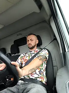 Snapshot of papichulo0099 chatting on 09/10/25, 06:35 papichulo0099 online show from 09/10/25, 06:35