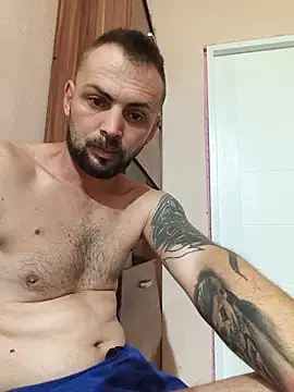 Snapshot of papichulo0099 chatting on 10/12/25, 03:05 papichulo0099 online show from 10/12/25, 03:05