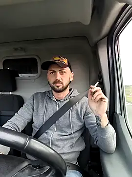 Snapshot of papichulo0099 chatting on 10/15/25, 05:51 papichulo0099 online show from 10/15/25, 05:51