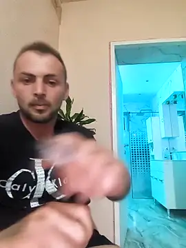 Snapshot of papichulo0099 chatting on 10/19/25, 07:47 papichulo0099 online show from 10/19/25, 07:47