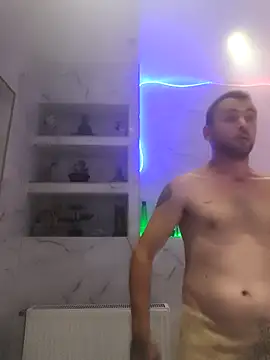 Snapshot of papichulo0099 chatting on 11/08/25, 03:50 papichulo0099 online show from 11/08/25, 03:50